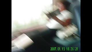 这位商人在屁股上有他的情妇