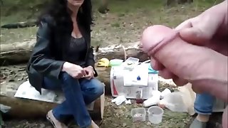 我把我的器官放在湿漉漉的阴部
