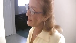 俏皮的小猫玛丽亚Ryabushkina